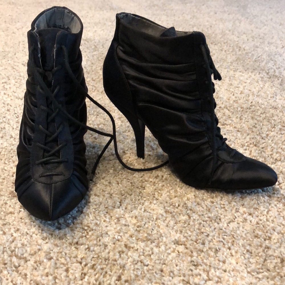 black laced heel booties